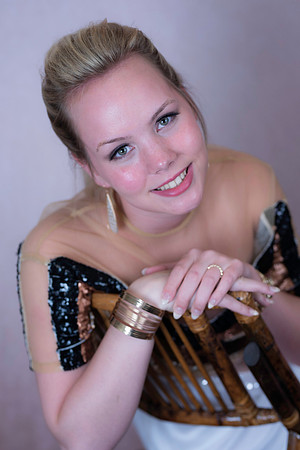 Emma Senior Gallery-8133