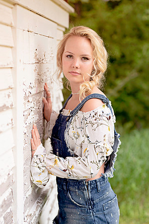 Emma Senior Gallery-7956