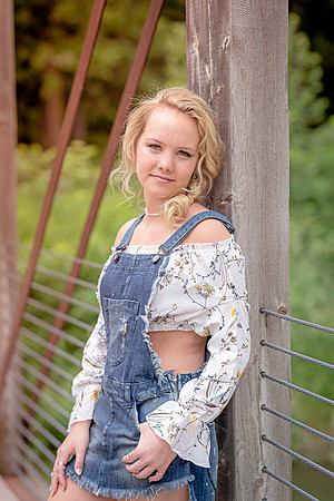 Emma Senior Gallery-7916-2