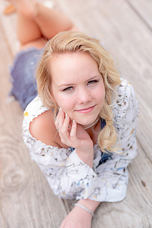 Emma Senior Gallery-7905