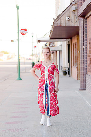 Emma Senior Gallery-8294-2