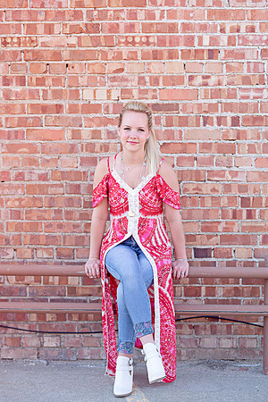 Emma Senior Gallery-8291