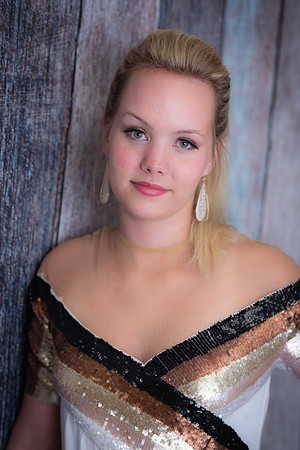 Emma Senior Gallery-8169
