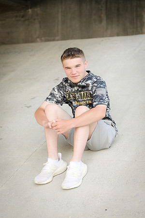 Beyer Senior Session 2023-7465