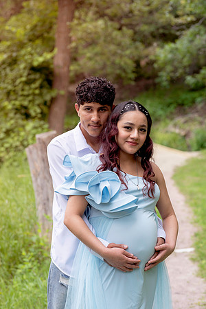 Maternity Session 2025-3682