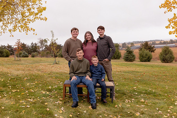 Ravenscroft Family Gallery 24-2448