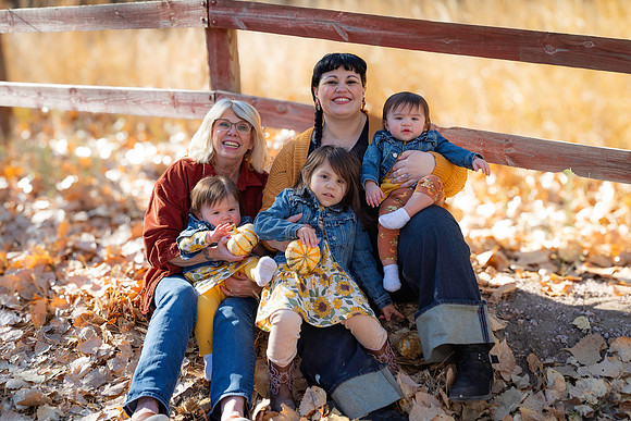 Laura Family Gallery 24-2378