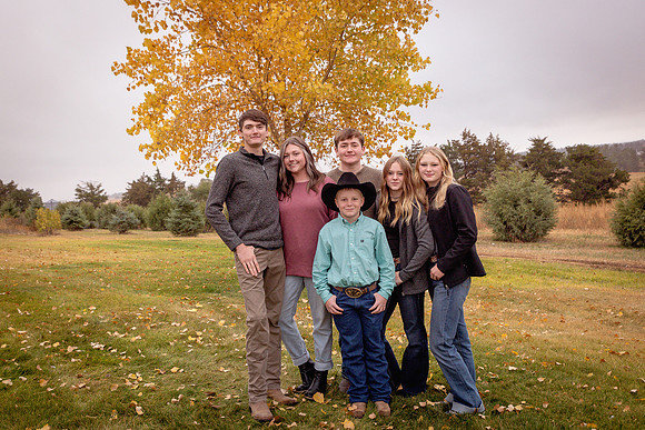 Ravenscroft Family Gallery 24-2518