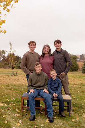 Ravenscroft Family Gallery 24-2444