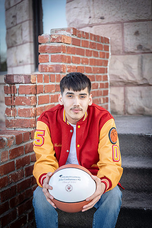 Senior 2025-29