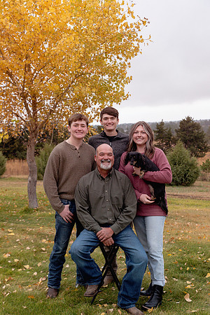 Ravenscroft Family Gallery 24-2467