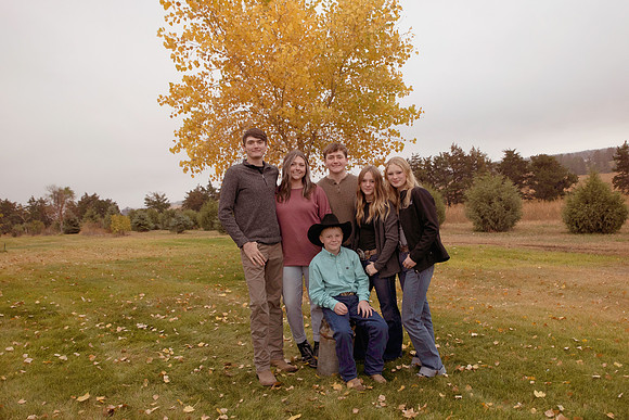 Ravenscroft Family Gallery 24-2516