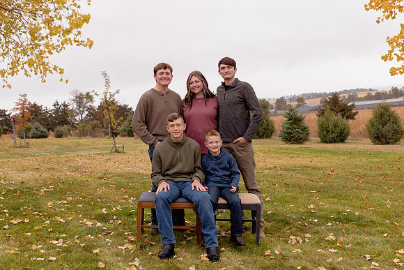 Ravenscroft Family Gallery 24-2450